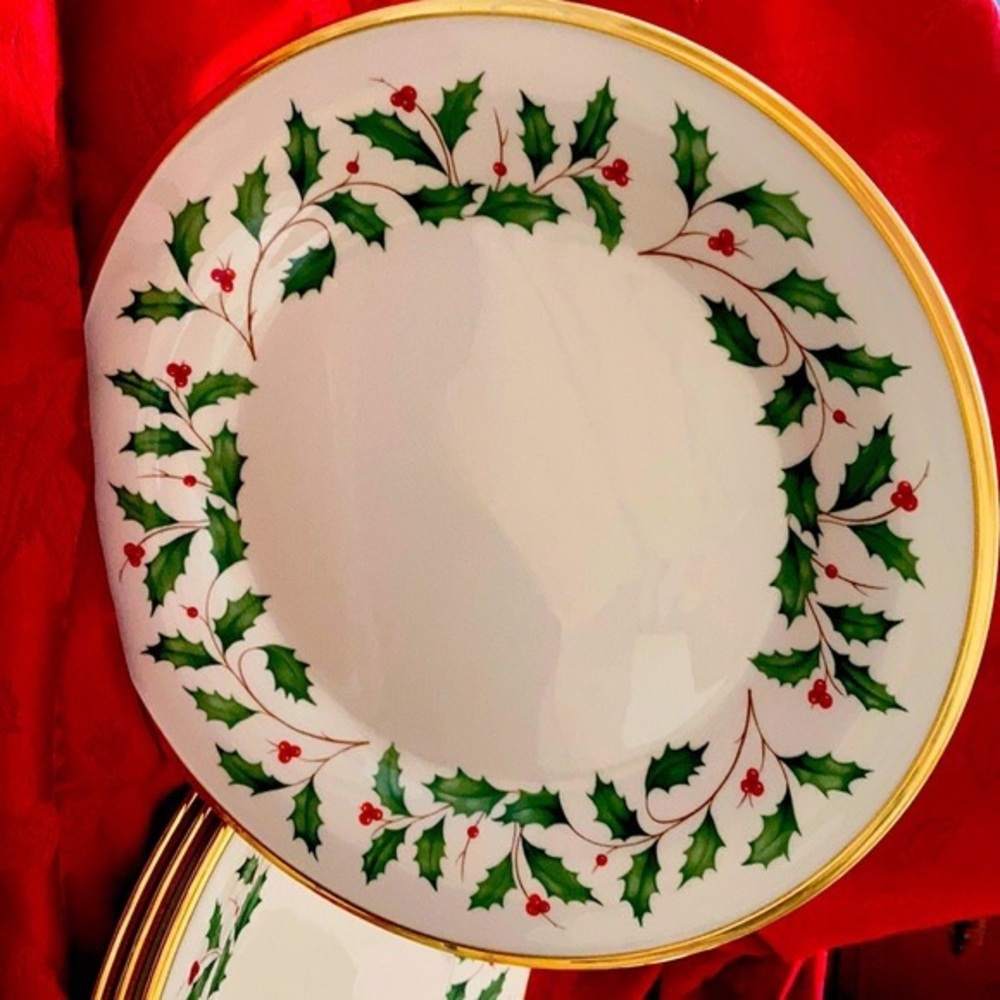 4 Lenox Dimension Collection Holiday Plates